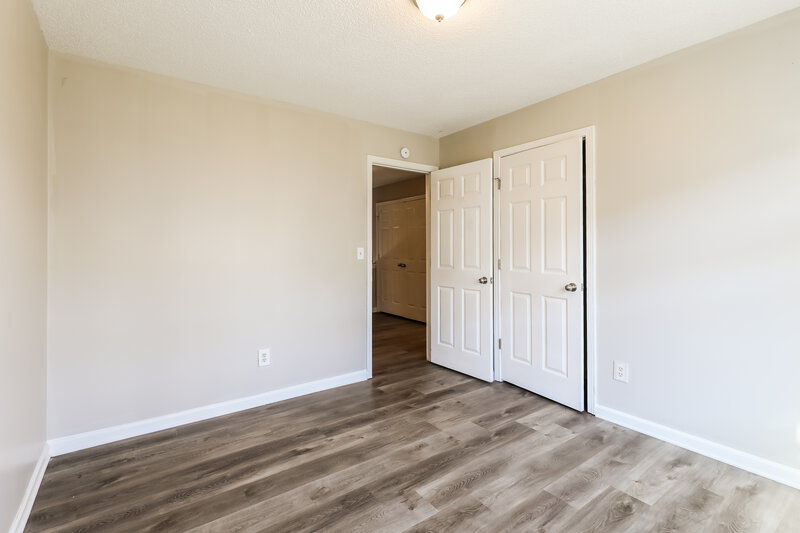 1,805/Mo, 1231 Brookstone Rd Atlanta, GA 30349 Bedroom View 3
