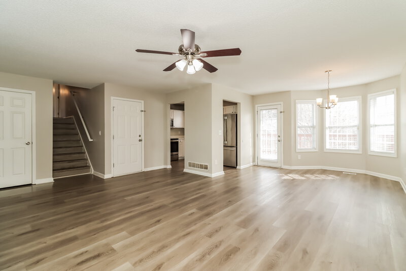 1,675/Mo, 512 Weston Ct Villa Rica, GA 30180 Living Room View 2