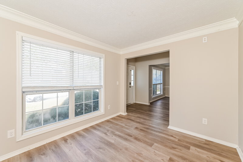 2,060/Mo, 6531 Alford Way Lithonia, GA 30058 Living Room View