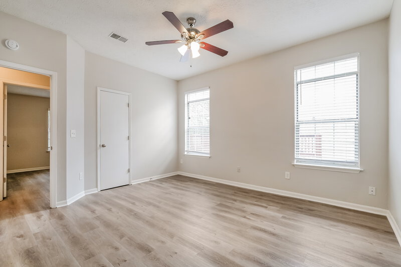 1,845/Mo, 4417 Princeton Ter Decatur, GA 30035 Main Bedroom View 2