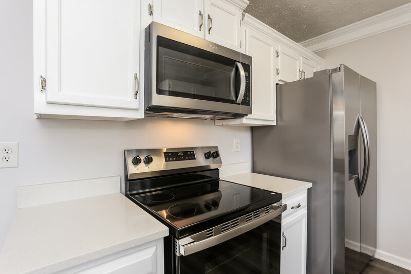 1,855/Mo, 1014 Alford Court Lithonia, GA 30058 Kitchen View 3