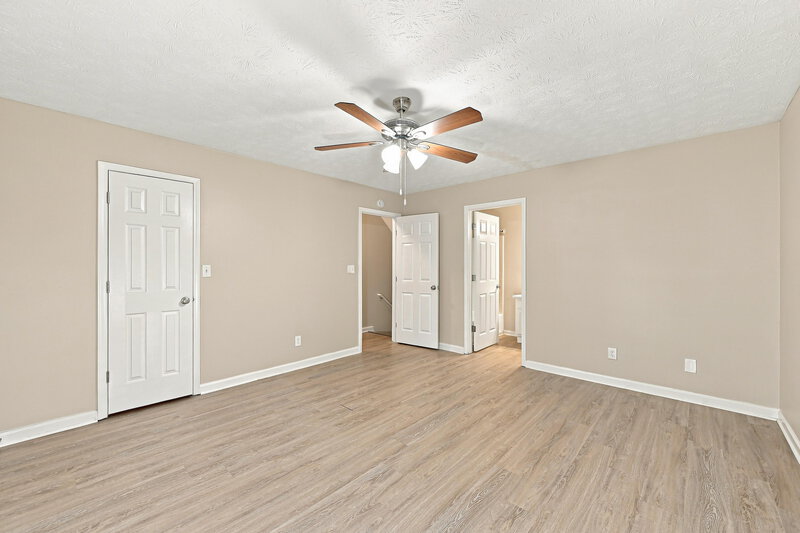 1,850/Mo, 5656 Wellborn Oaks Ct Lithonia, GA 30058 Primary Bedroom View