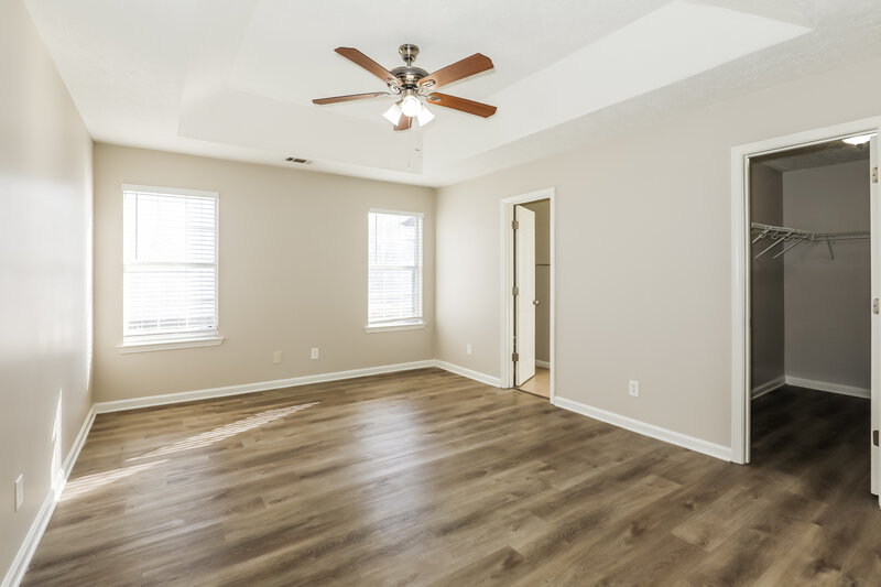 1,700/Mo, 939 Maple Leaf Rdg Jonesboro, GA 30238 Main Bedroom View