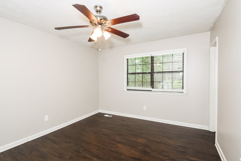 2,040/Mo, 1620 Olde Spring Trl Lithia Springs, GA 30122 Main Bedroom View