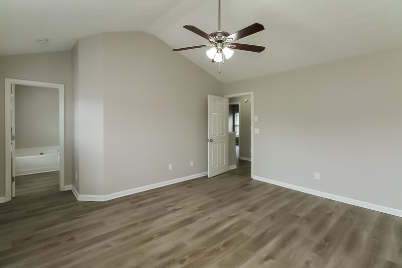 2,110/Mo, 3908 Shenfield Drive Union City, GA 30291 Master Bedroom View 2