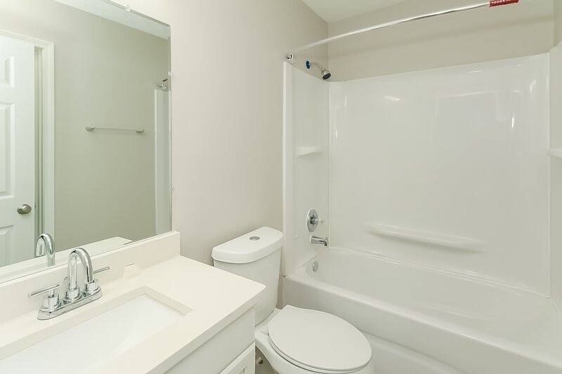 2,110/Mo, 3908 Shenfield Drive Union City, GA 30291 Bathroom View