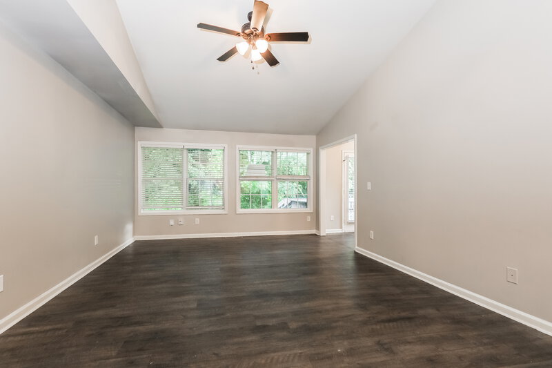 2,065/Mo, 2750 Old South Dr Jonesboro, GA 30236 Living Room View 2