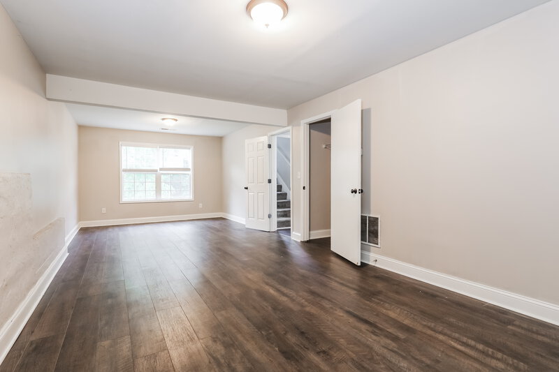 2,065/Mo, 2750 Old South Dr Jonesboro, GA 30236 Family Room View 2