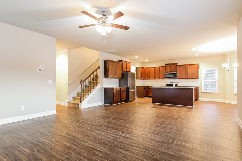 2,520/Mo, 276 Faron Dr Atlanta, GA 30331 Living Room View 2