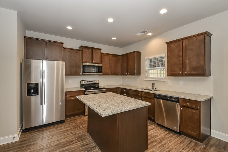 3,530/Mo, 228 Faron Dr Atlanta, GA 30331 Kitchen View