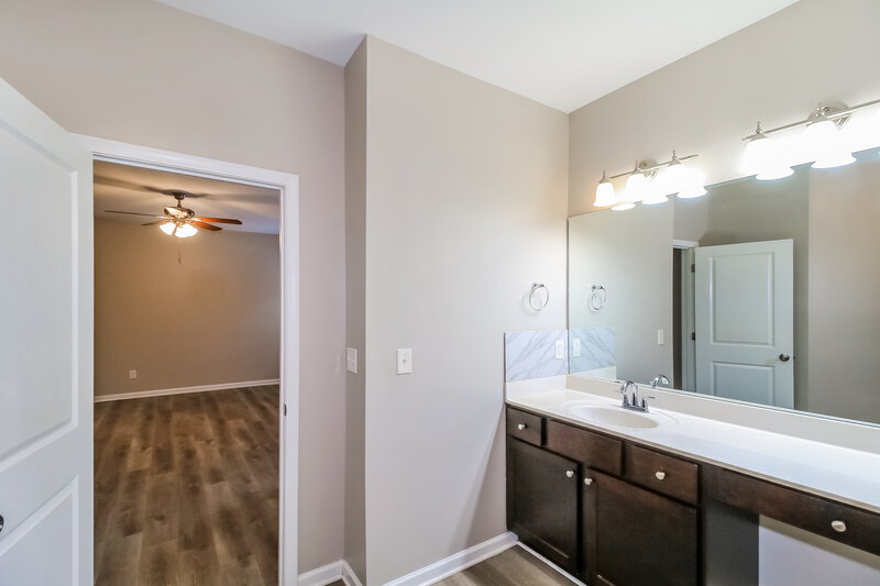 1,770/Mo, 3482 Sandstone Trl SE Conyers, GA 30013 Main Bathroom View 2