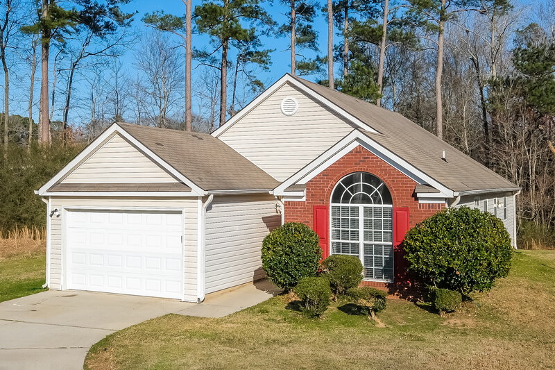 1,960/Mo, 3568 Brookstone Way Union City, GA 30291 Front View