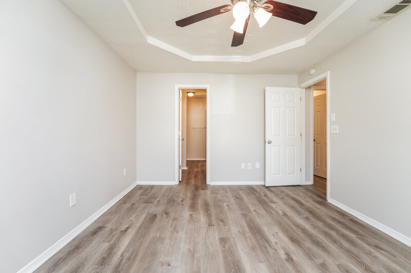 1,850/Mo, 4923 Windsor Downs Dr Decatur, GA 30035 Main Bedroom View 2