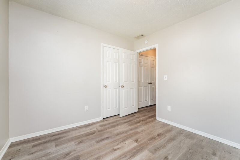 1,850/Mo, 4923 Windsor Downs Dr Decatur, GA 30035 Bedroom View