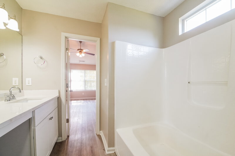 2,280/Mo, 2966 Heather Lake Drive Austell, GA 30106 Main Bathroom View 2
