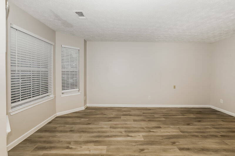 2,275/Mo, 4053 Rockmill Cv Ellenwood, GA 30294 Living Room View