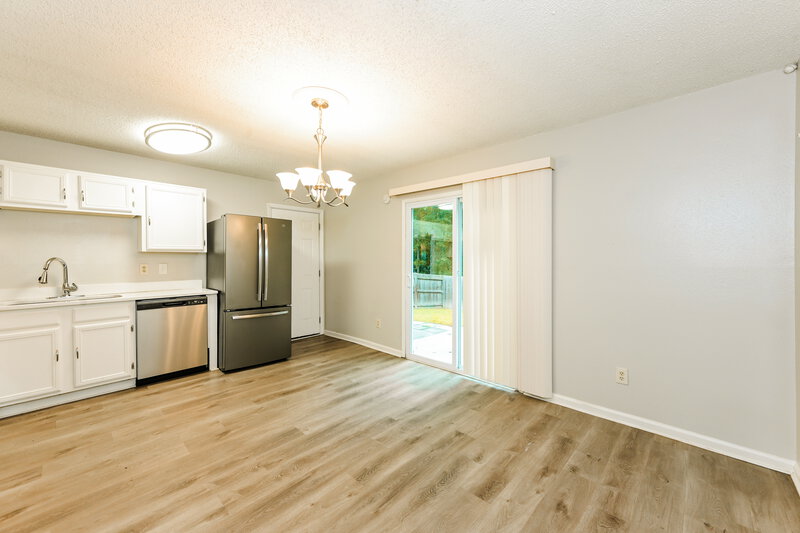 1,815/Mo, 1612 Picadilly Ct NE Conyers, GA 30013 Misc View 3