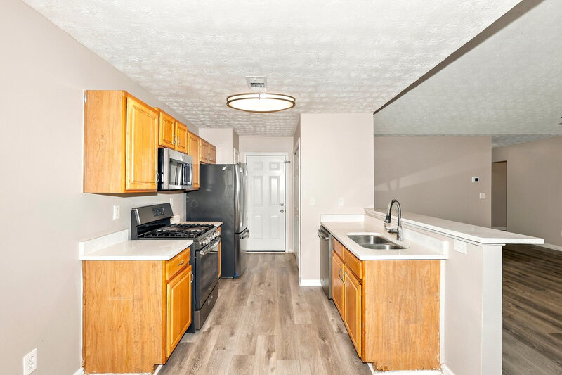 1,795/Mo, 322 Fallview Dr McDonough, GA 30253 Kitchen View