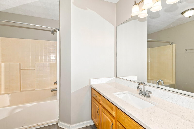 1,795/Mo, 322 Fallview Dr McDonough, GA 30253 Primary Bathroom View