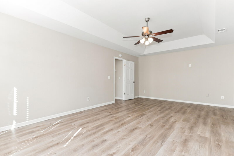 2,200/Mo, 298 Summit View Dr McDonough, GA 30253 Primary Bedroom View