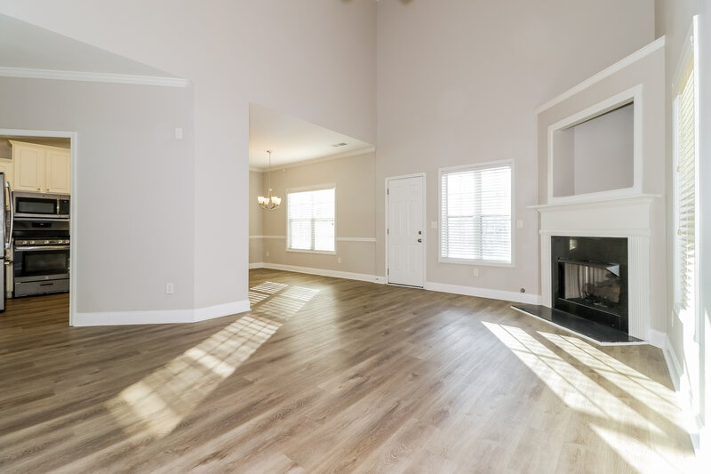2,135/Mo, 2545 Oakleaf Ridge Lithonia, GA 30058 Living Room View