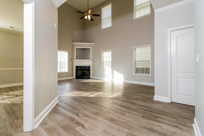 2,135/Mo, 2545 Oakleaf Ridge Lithonia, GA 30058 Living Room View 2