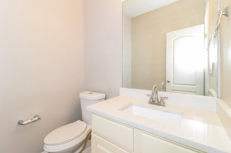 2,135/Mo, 2545 Oakleaf Ridge Lithonia, GA 30058 Bathroom View