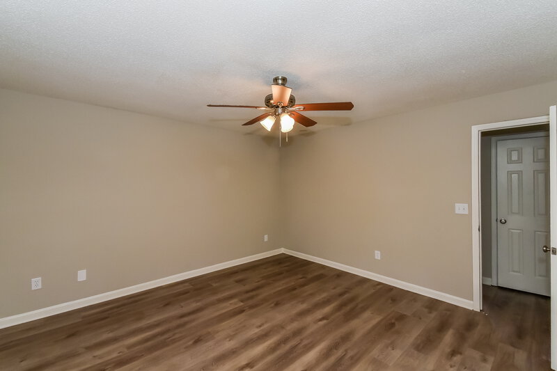 1,800/Mo, 816 Regency Ct Villa Rica, GA 30180 Main Bedroom View 2