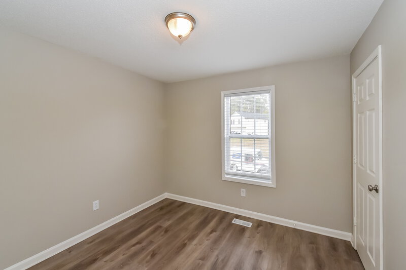 1,800/Mo, 816 Regency Ct Villa Rica, GA 30180 Bedroom View