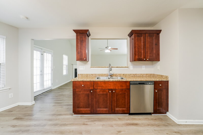 1,995/Mo, 115 Creek Way Covington, GA 30016 Kitchen View 2