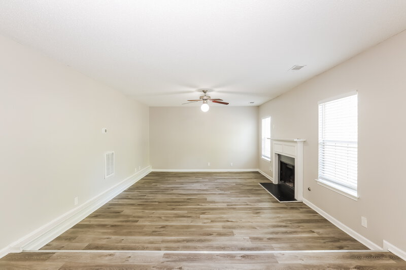 2,295/Mo, 6926 Foxmoor Way Douglasville, GA 30134 Living Room View