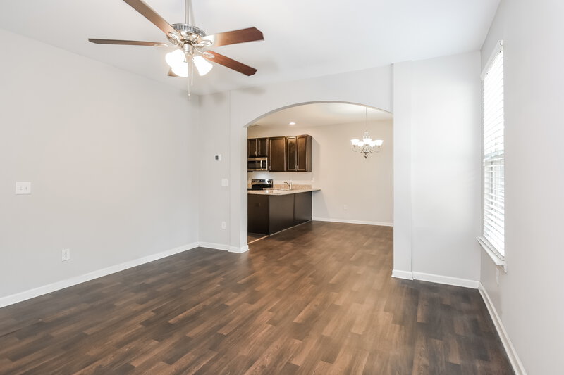 2,120/Mo, 255 Magnaview Dr McDonough, GA 30253 Living Room View 2