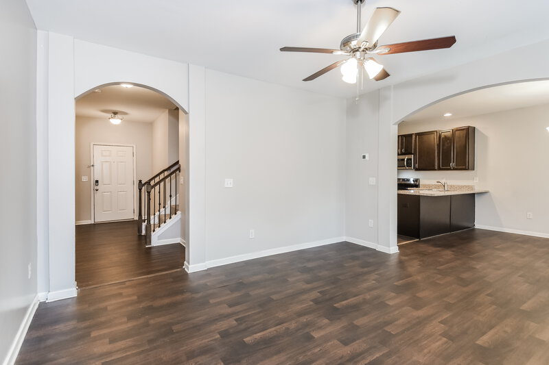 2,120/Mo, 255 Magnaview Dr McDonough, GA 30253 Living Room View 3