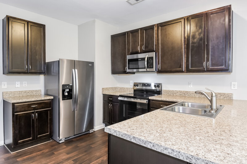 2,120/Mo, 255 Magnaview Dr McDonough, GA 30253 Kitchen View