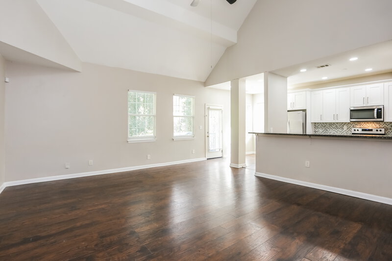 1,985/Mo, 4581 Doral Dr SW Atlanta, GA 30331 Living Room View