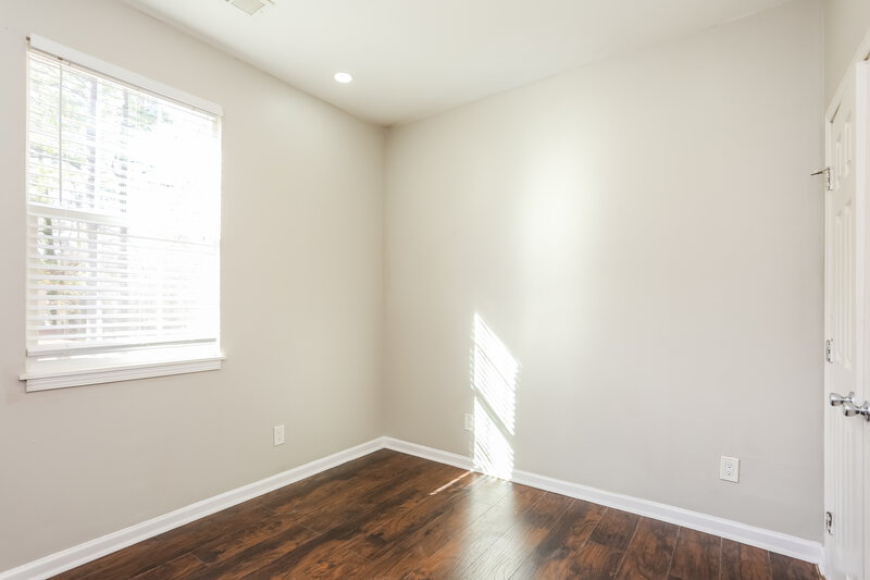 1,985/Mo, 4581 Doral Dr SW Atlanta, GA 30331 Bedroom View