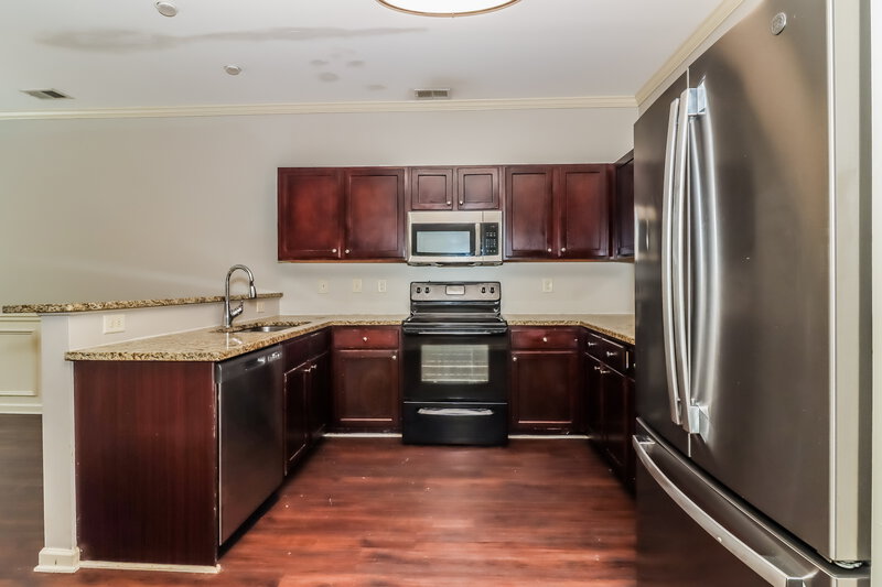 2,035/Mo, 67 Hamilton Blvd Cartersville, GA 30120 Kitchen View