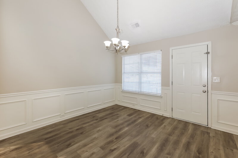 2,480/Mo, 6473 E Meyer Dr Morrow, GA 30260 Dining Room View