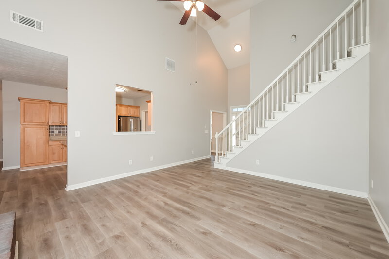 1,830/Mo, 35 Winchester Ct Covington, GA 30016 Living Room View 2