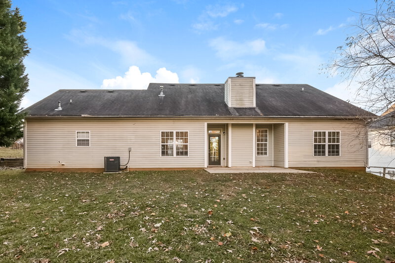 1,830/Mo, 35 Winchester Ct Covington, GA 30016 Rear View