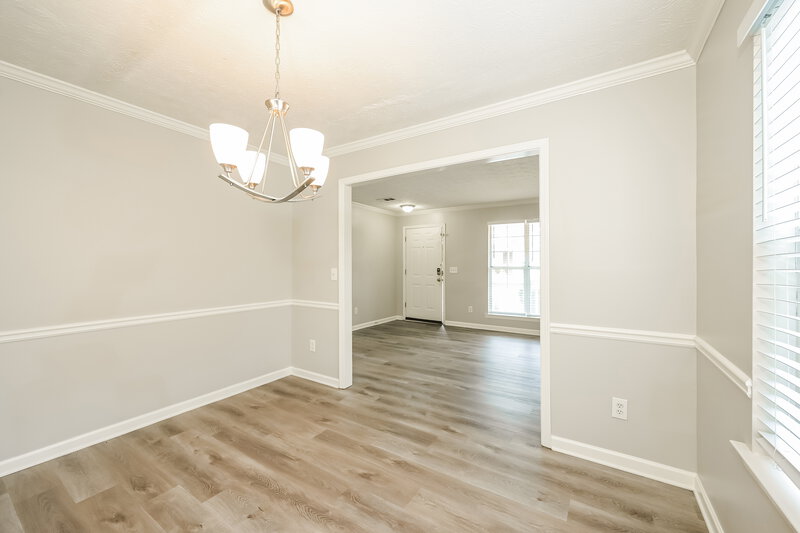 2,250/Mo, 2092 Wedgewood Dr Stone Mountain, GA 30088 Dining Room View