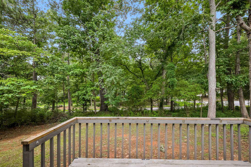 2,250/Mo, 2092 Wedgewood Dr Stone Mountain, GA 30088 Deck View
