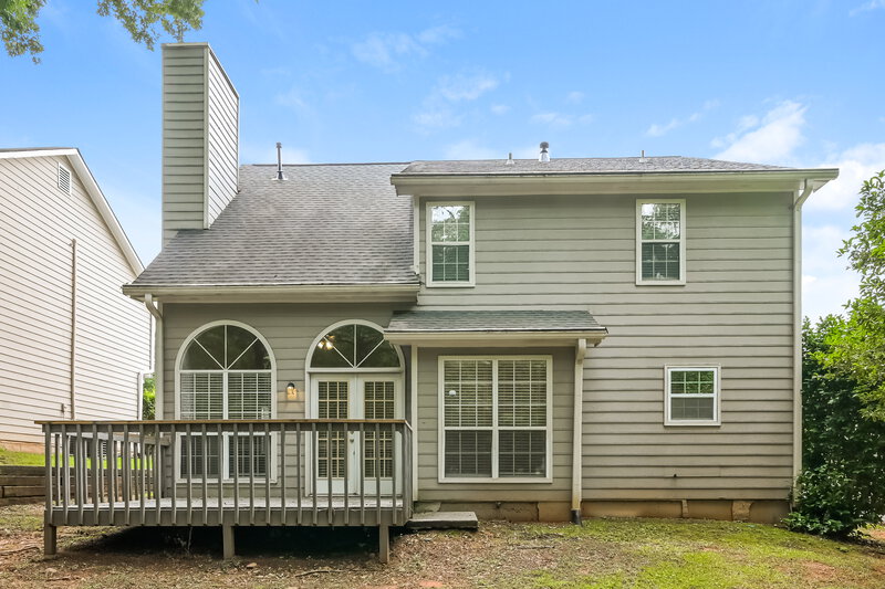 2,250/Mo, 2092 Wedgewood Dr Stone Mountain, GA 30088 Rear View
