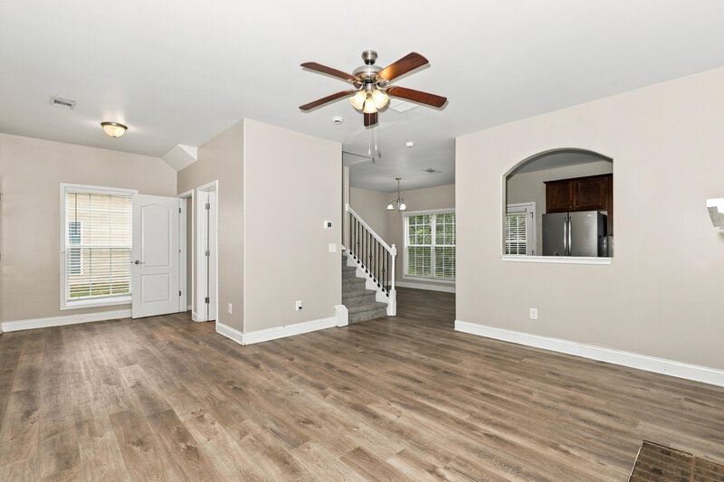 1,950/Mo, 172 Tyre Dr McDonough, GA 30253 Living Room View