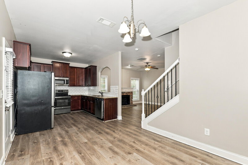 1,950/Mo, 172 Tyre Dr McDonough, GA 30253 Dining Room View