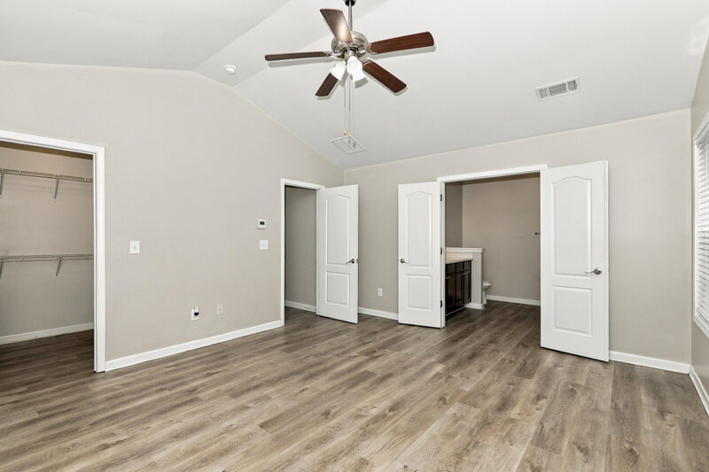 1,950/Mo, 172 Tyre Dr McDonough, GA 30253 Primary Bedroom View