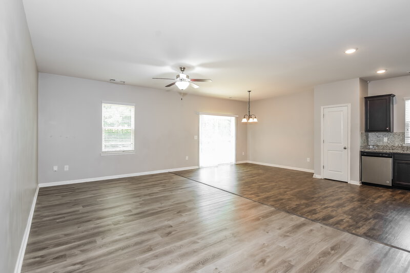 1,855/Mo, 13 Easy Goer Court Cartersville, GA 30120 Living Room View 3
