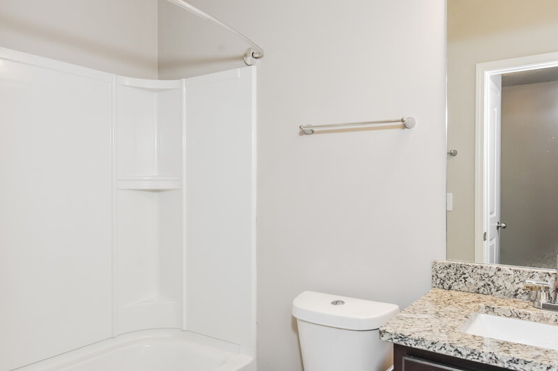 1,855/Mo, 13 Easy Goer Court Cartersville, GA 30120 Bathroom View