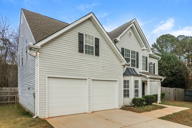2,210/Mo, 2756 River Tree Dr Decatur, GA 30034 Front View