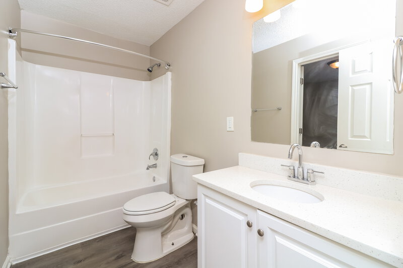 2,210/Mo, 2756 River Tree Dr Decatur, GA 30034 Bathroom View